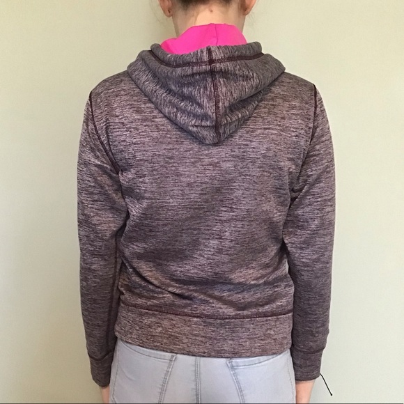 Hoodie/Sweatshirt - Picture 2 of 4